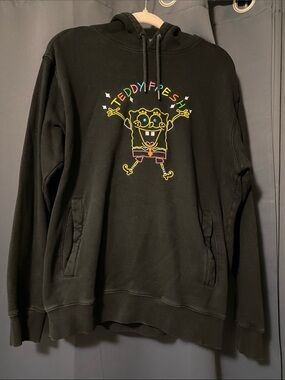 Teddy Fresh Black SpongeBob Embroidered Pullover Hoodie